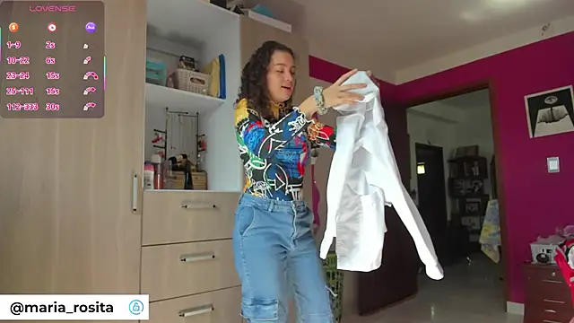 Angela hank2 online show from November 22, 2025, 2:38 pm