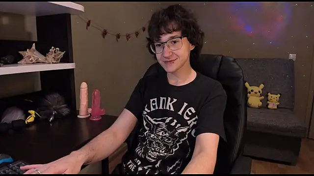 Snapshot of zackstivens chatting on February 7, 2025, 11:55 pm zackstivens online show from February 7, 2025, 11:55 pm