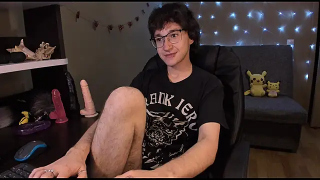Snapshot of zackstivens chatting on January 13, 2025, 11:17 pm zackstivens online show from January 13, 2025, 11:17 pm