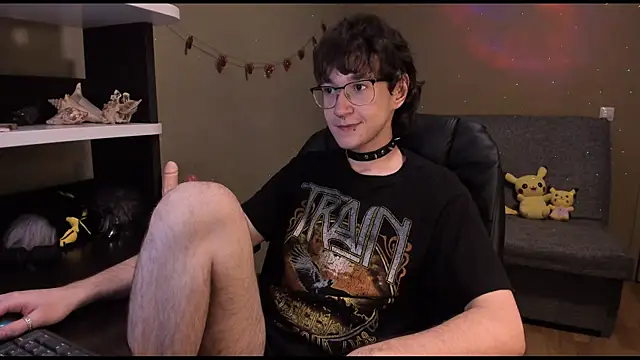 Snapshot of zackstivens chatting on February 9, 2025, 10:00 pm zackstivens online show from February 9, 2025, 10:00 pm