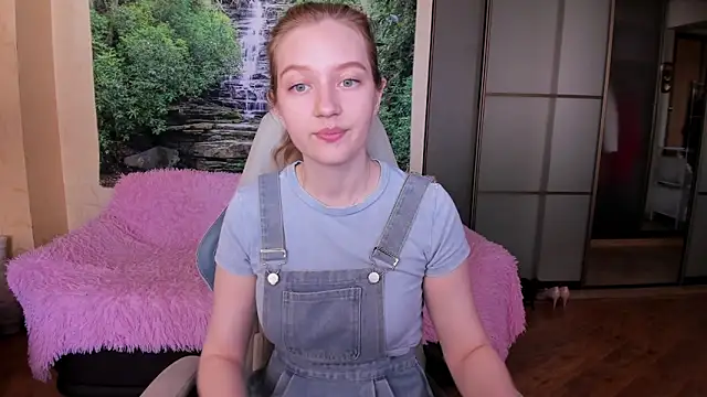 Ksuhesa online show from June 3, 2026, 8:04 am
