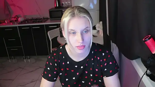 Snapshot of MertyXX chatting on February 13, 2026, 10:10 pm MertyXX online show from February 13, 2026, 10:10 pm