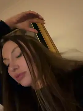 seilyfox online show from March 13, 2026, 2:49 am