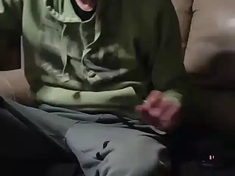 Snapshot of brenzs chatting on November 13, 2025, 5:28 pm brenzs online show from November 13, 2025, 5:28 pm