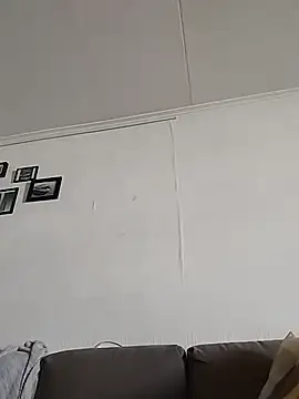 AlexiaXXL online show from August 8, 2026, 11:50 am