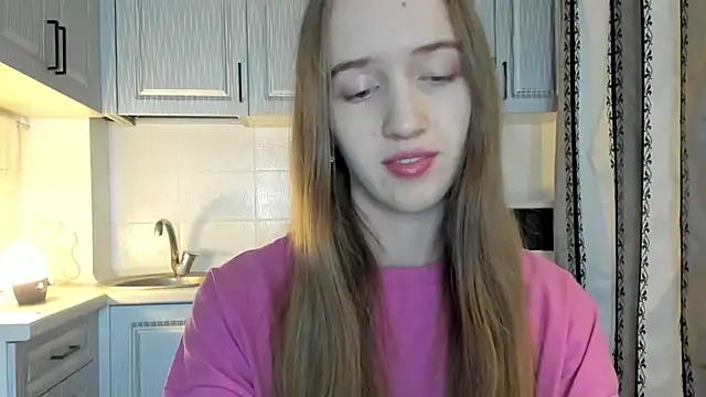 Snapshot of leslie_my_lovee chatting on November 17, 2025, 7:51 pm leslie my lovee online show from November 17, 2025, 7:51 pm