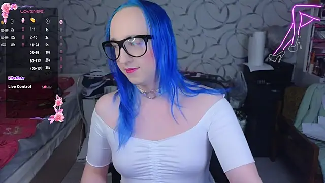 TheTrixy online show from April 25, 2026, 11:13 pm