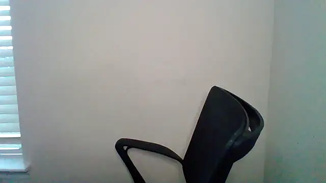 Paisleehaze online show from January 13, 2026, 2:32 pm