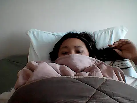 ArisaGonzalez online show from January 17, 2026, 11:25 am