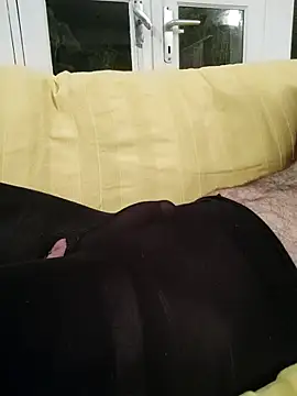 Snapshot of terisdfg chatting on December 22, 2025, 6:19 pm terisdfg online show from December 22, 2025, 6:19 pm