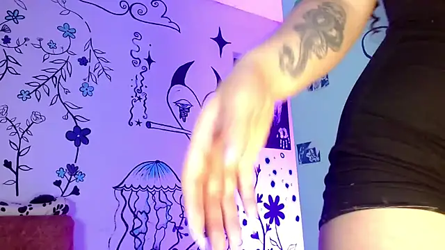 420viol3ta  online show from July 1, 2026, 1:06 am