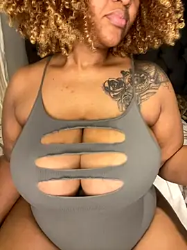 MILL204 online show from November 22, 2025, 8:29 pm