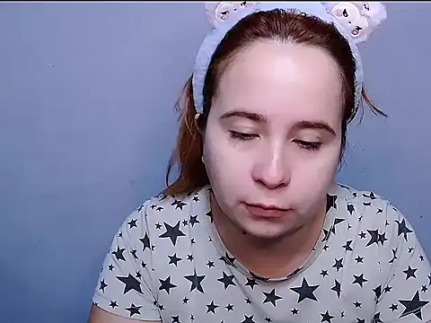 SubLayla01 online show from October 28, 2025, 5:12 pm