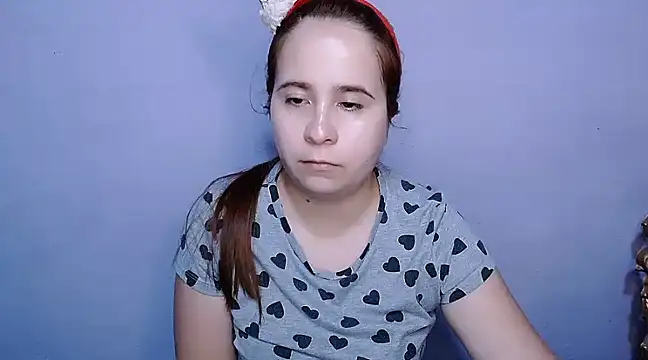 Snapshot of SubLayla01 chatting on February 15, 2025, 5:39 pm SubLayla01 online show from February 15, 2025, 5:39 pm