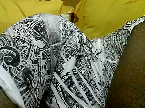 nastygirl- online show from November 9, 2025, 9:52 pm