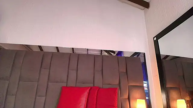 SELENA BIGBOOBS online show from June 1, 2026, 2:39 pm