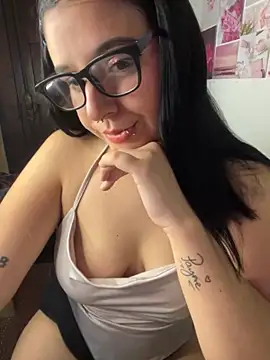 agoosvokk online show from November 30, 2025, 1:06 am