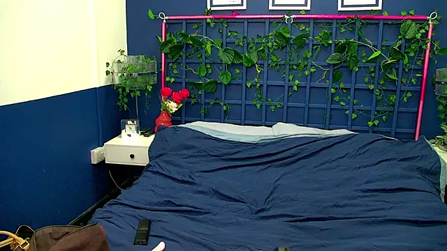 Snapshot of FerrariRedxBabestation chatting on February 11, 2026, 12:16 pm FerrariRedxBabestation online show from February 11, 2026, 12:16 pm