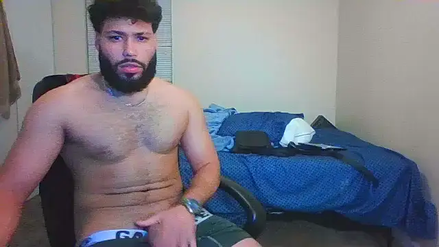 Snapshot of yovngBabyG4 chatting on December 30, 2024, 2:53 am yovngBabyG4 online show from December 30, 2024, 2:53 am