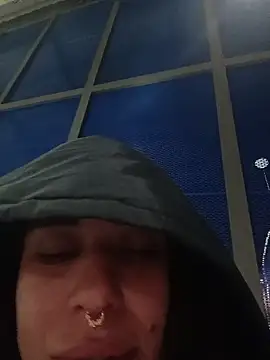 Hellen dumont online show from December 23, 2025, 4:12 am