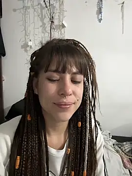 Snapshot of Hellen_dumont chatting on June 12, 2026, 3:37 am Hellen dumont online show from June 12, 2026, 3:37 am