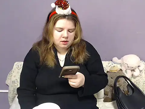 so shy online show from December 23, 2025, 7:51 am