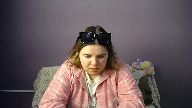 so shy online show from June 1, 2026, 6:13 am