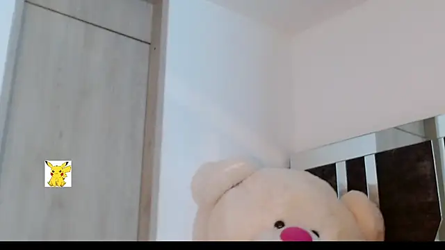 honey skin online show from March 9, 2025, 4:00 pm