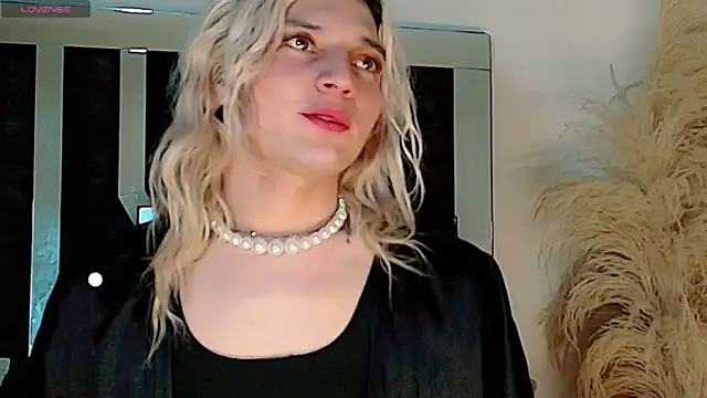 honey skin online show from July 17, 2026, 2:31 am