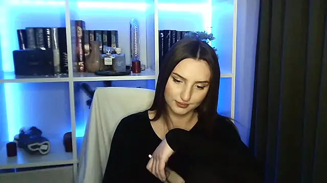 X Alisa online show from March 8, 2026, 7:50 pm