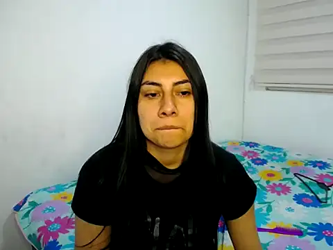  katerin love1 online show from January 9, 2026, 5:42 pm