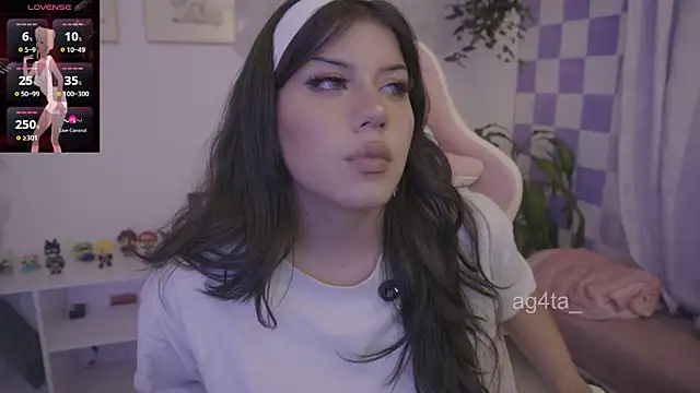 Ag4ta  online show from October 25, 2025, 11:49 pm