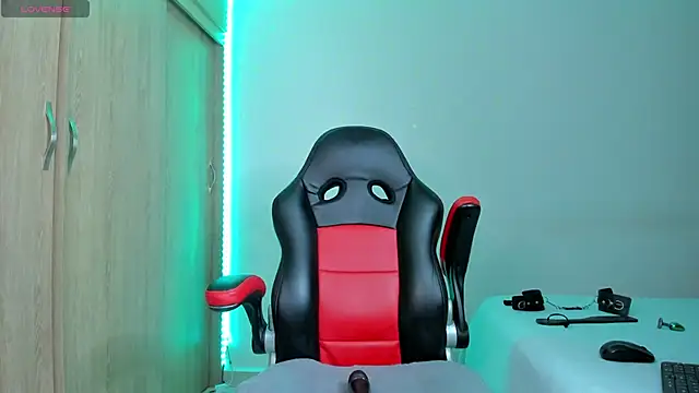 barbiee ebony online show from November 6, 2025, 4:38 am