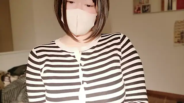 Snapshot of xxxYUKARIxxx chatting on March 12, 2025, 9:44 am xxxYUKARIxxx online show from March 12, 2025, 9:44 am