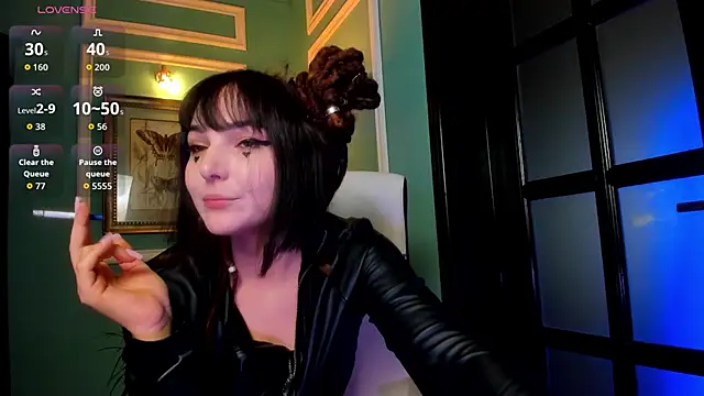 1Munique online show from October 6, 2025, 12:28 pm