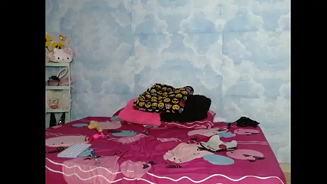 Snapshot of Valerii_Gil chatting on February 13, 2026, 6:02 am Valerii Gil online show from February 13, 2026, 6:02 am