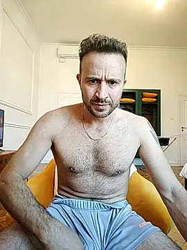 gilera250s online show from October 4, 2025, 1:12 pm