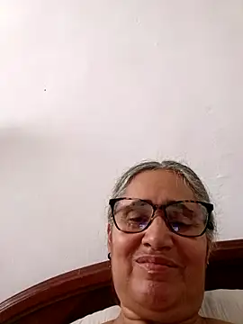 Snapshot of _candi chatting on March 28, 2026, 7:37 pm candi online show from March 28, 2026, 7:37 pm