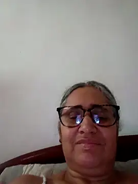 Snapshot of _candi chatting on April 3, 2026, 11:16 am candi online show from April 3, 2026, 11:16 am