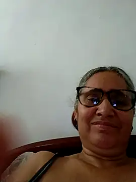 Snapshot of _candi chatting on March 23, 2026, 11:21 am candi online show from March 23, 2026, 11:21 am