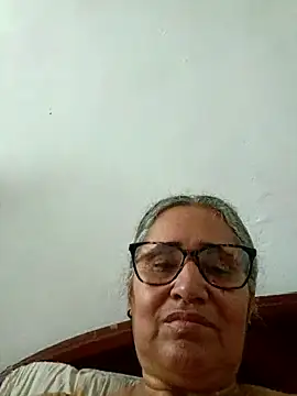 Snapshot of _candi chatting on April 12, 2026, 7:50 pm candi online show from April 12, 2026, 7:50 pm