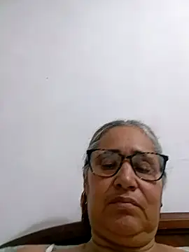 Snapshot of _candi chatting on April 3, 2026, 11:22 pm candi online show from April 3, 2026, 11:22 pm