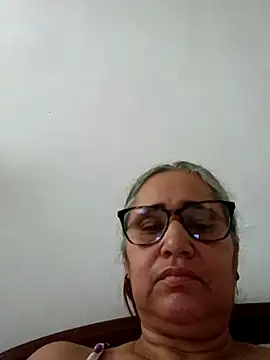 Snapshot of _candi chatting on March 31, 2026, 1:13 pm candi online show from March 31, 2026, 1:13 pm