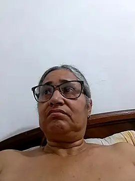 Snapshot of _candi chatting on March 30, 2026, 12:50 pm candi online show from March 30, 2026, 12:50 pm