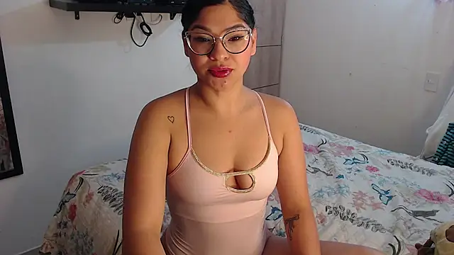 Snapshot of Prins_jazmin chatting on October 14, 2025, 10:16 am Prins jazmin online show from October 14, 2025, 10:16 am