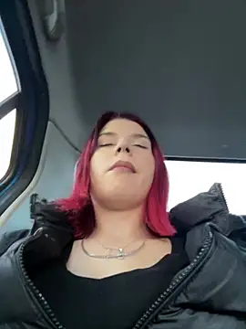 Snapshot of RiriRoseey chatting on February 25, 2026, 8:47 am RiriRoseey online show from February 25, 2026, 8:47 am