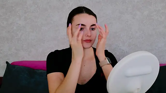 Snapshot of Miss_Arwen chatting on September 26, 2025, 5:03 am Miss Arwen online show from September 26, 2025, 5:03 am