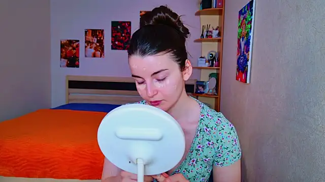 Snapshot of Miss_Arwen chatting on March 5, 2025, 3:08 am Miss Arwen online show from March 5, 2025, 3:08 am