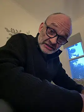 Shyboy817 online show from January 9, 2026, 4:36 pm