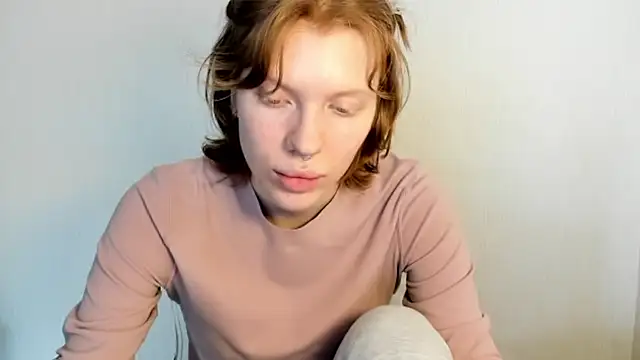 StellaDavis online show from March 13, 2026, 9:36 am